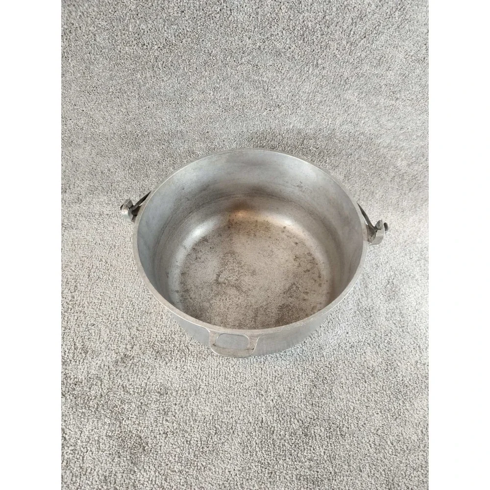 Club Aluminum Dutch Oven Silver Hammered Hammercraft Vintage Pot 12in